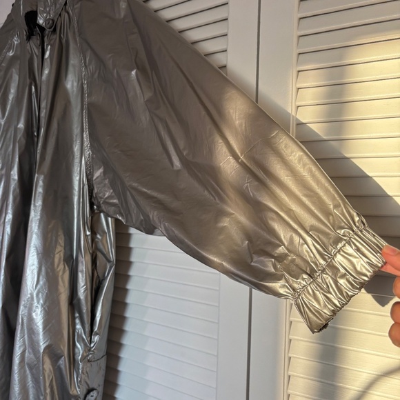 RARE MNZ Maryam Nassir Zadeh Felix Silver Shiny Jacket w Hidden Hood Medium 6 - Picture 6 of 12